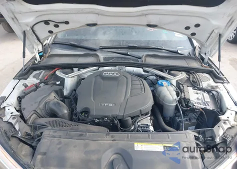 2017 Audi A4 2.0T Premium z USA, uszkodzony, nr VIN WAUENAF40HN011759